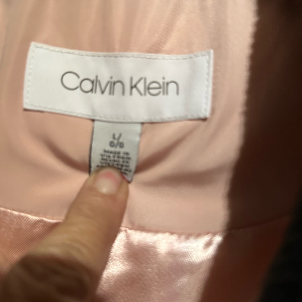 Beautiful champagne color Calvin Klein’s woman’s large vest
